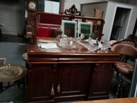 A Victorian mahogany chiffonier 1.5m long