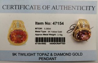 9ct yellow gold Twilight Topaz & Diamond pendant