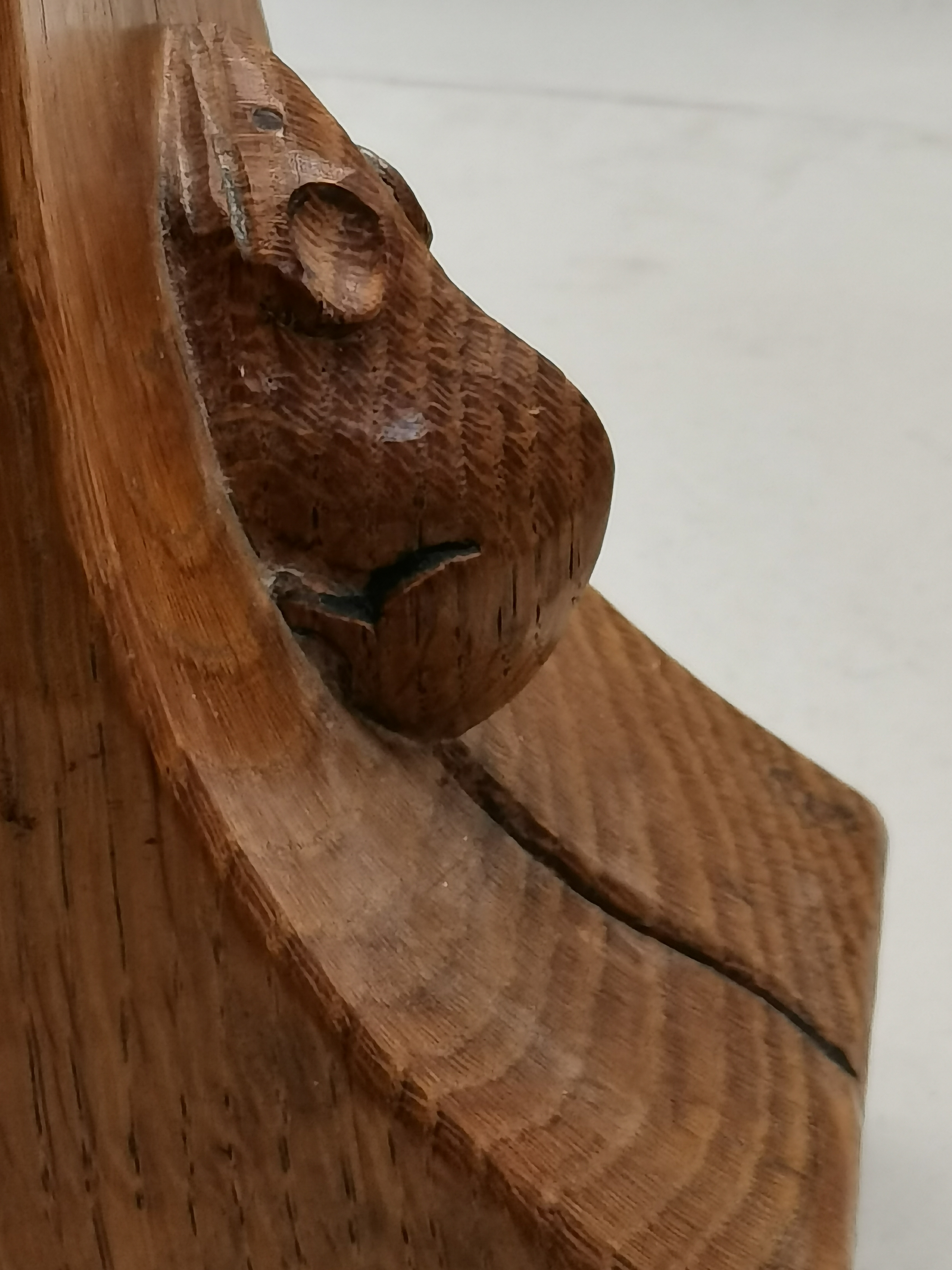 Robert Thompson, a pair of Mouseman oak book ends - Image 6 of 6