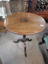 A George III mahogany tilt-top tripod table