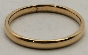 9ct Yellow Gold Wedding band.