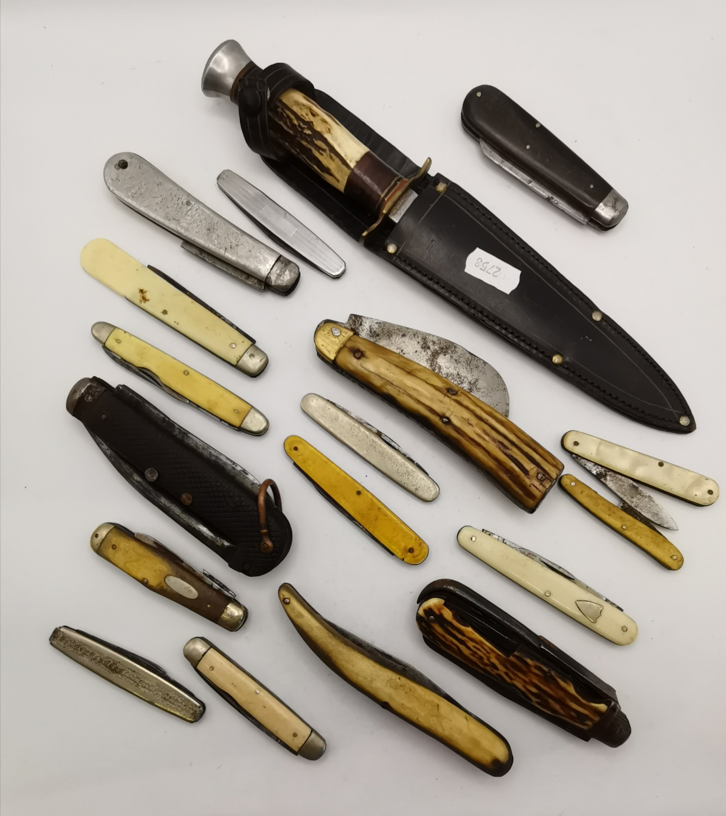 Collection of penknives, some bone-handled