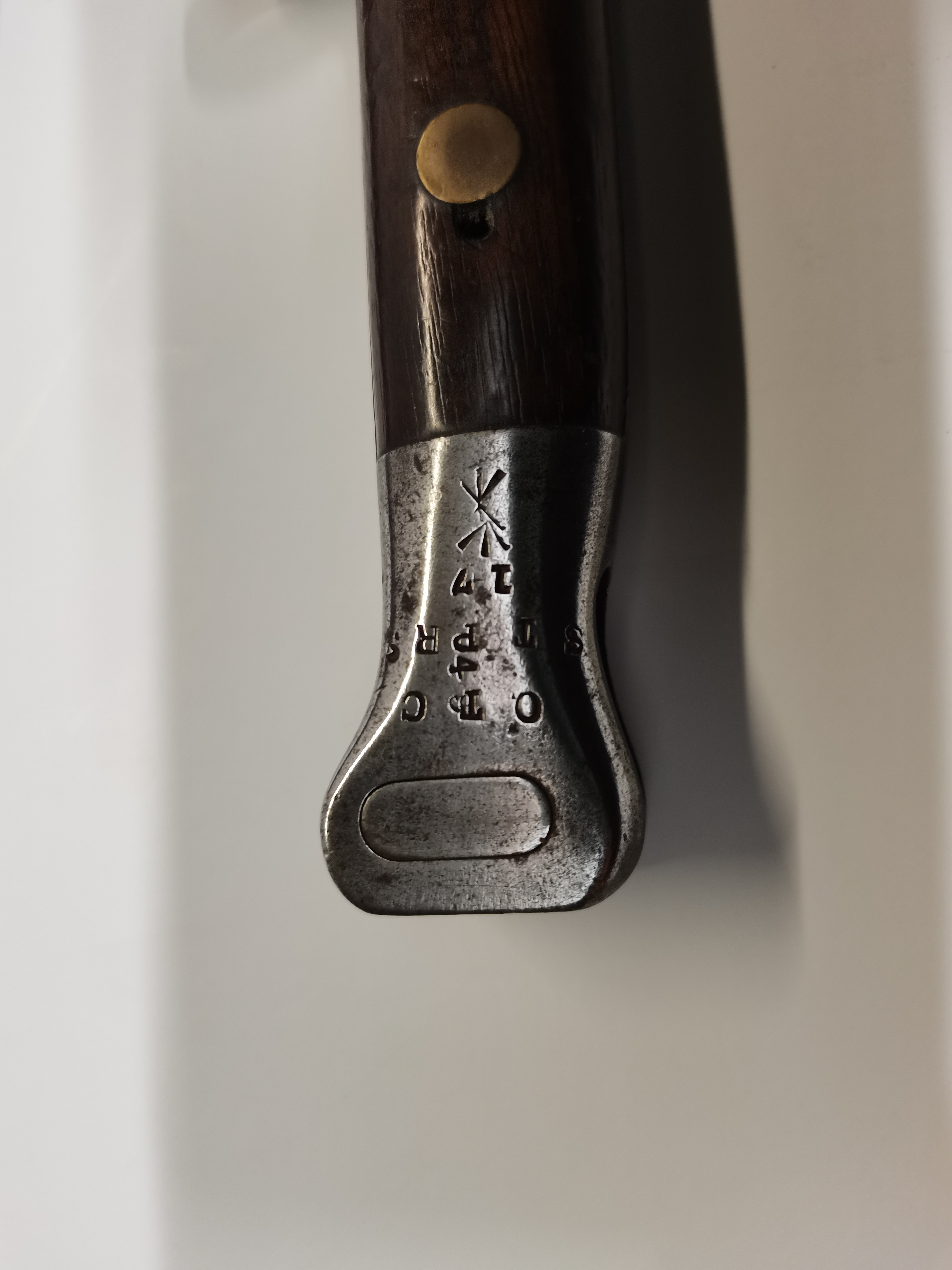 An Enfield sword bayonet, pattern 1907 - Image 5 of 11