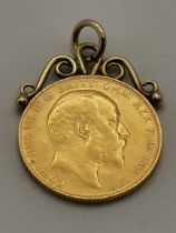 An Edward VII full sovereign, 1907, pendant-mounted