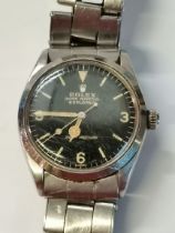 A Rolex oyster perpetual explorer 5500 SUPER PRECISION stainless steel wrist watch ( working) glass