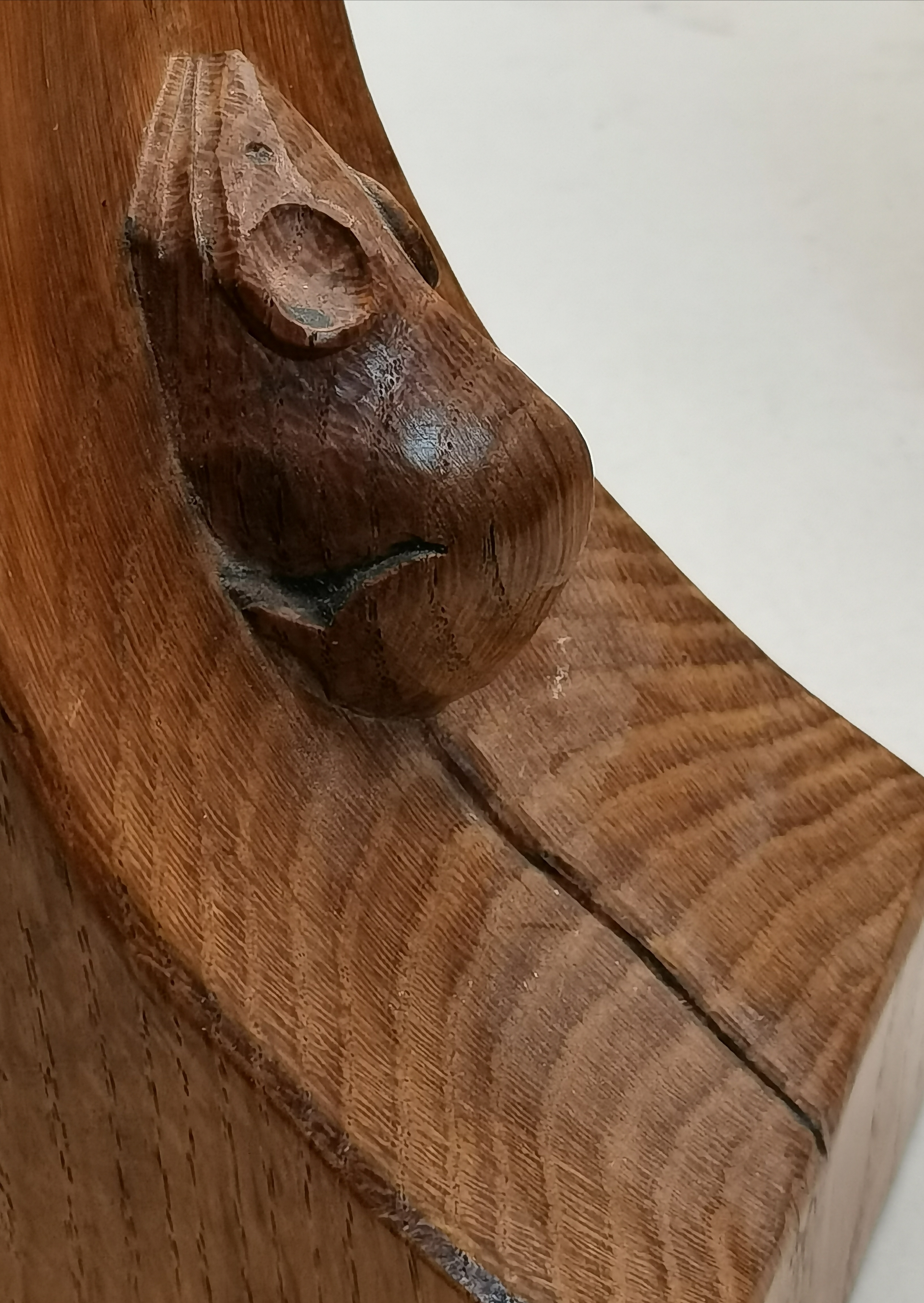 Robert Thompson, a pair of Mouseman oak book ends - Image 4 of 6