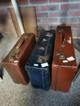 3 x small vintage suitcases