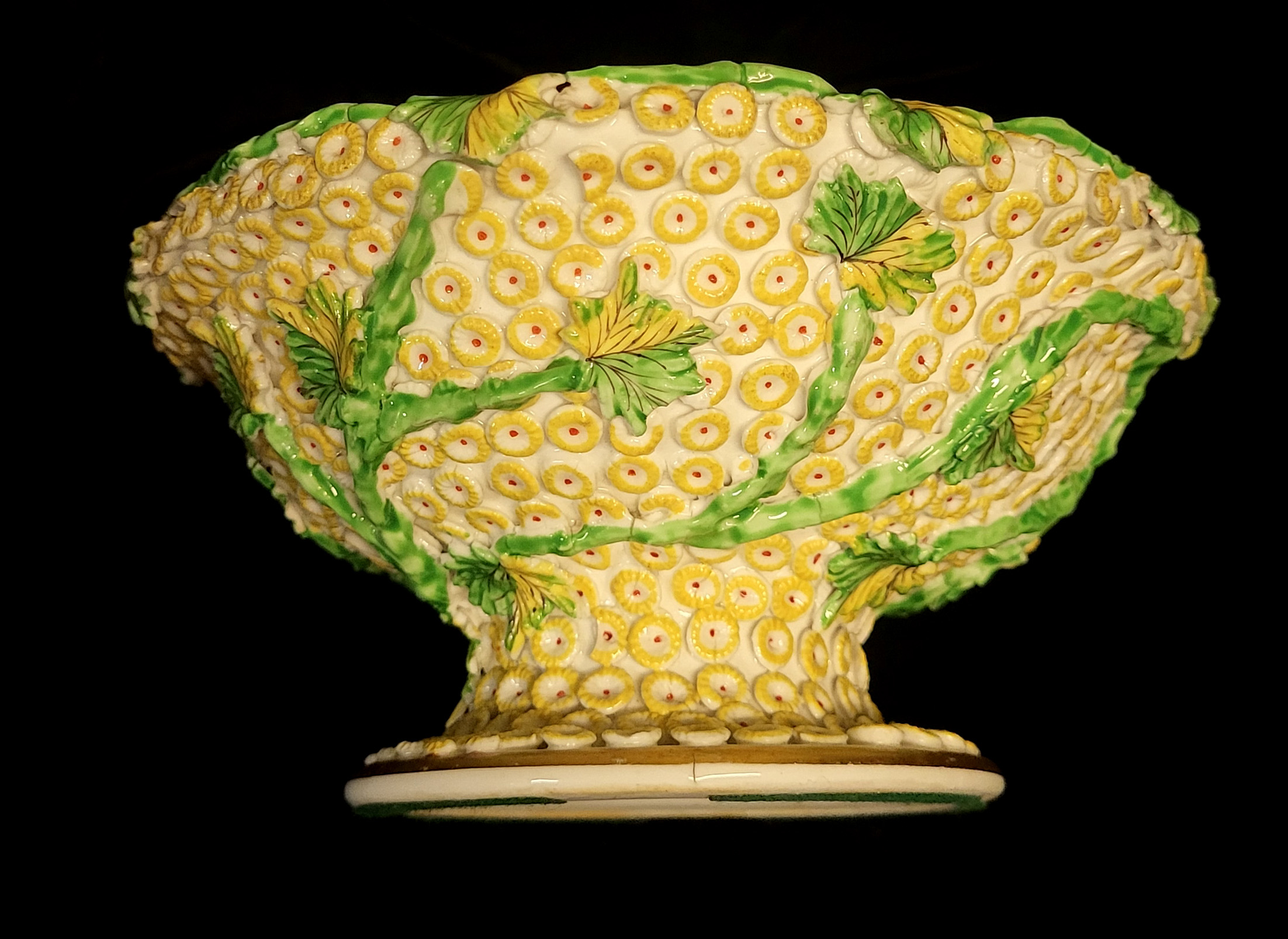 AN EXCEPTIONALLY RARE LATE 18TH CENTURY SPODE PORCELAIN POTPOURRI, CIRCA 1790 - 1805 A Spode - Image 2 of 9