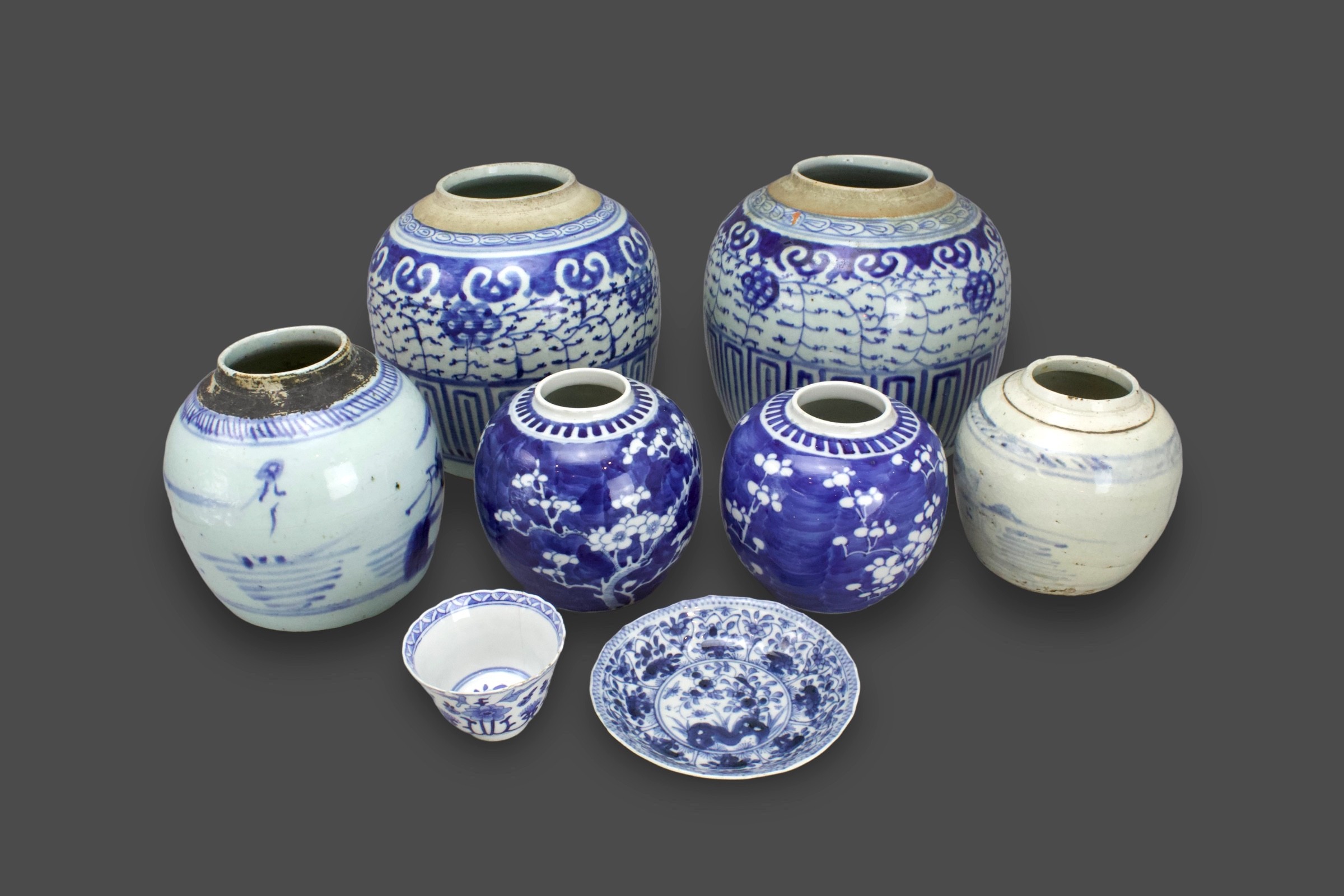 Six Blue and White Ginger Jars, and a Saucer and a Cup, mostly Qing Dynasty the largest H:21cm the - Image 2 of 5