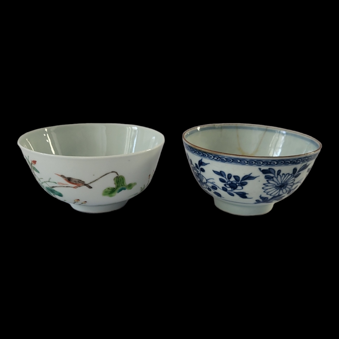 A 19TH CENTURY CHINESE QING DYNASTY FAMILLE VERTE PORCELAIN BOWL Enamelled to one side with lotus - Image 2 of 19