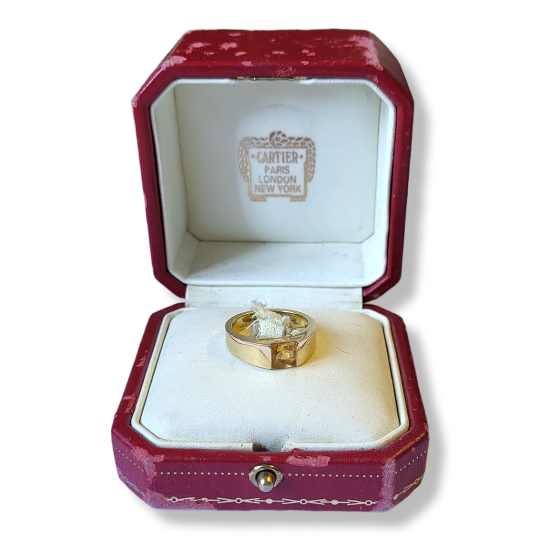 CARTIER, TANK, 1997 RING 18CT GOLD AND CITRINE Numbered h39733, in original box. Condition: good - Image 3 of 3