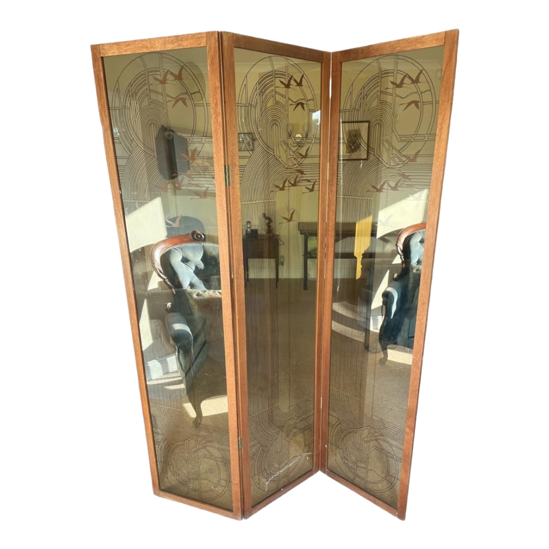 AN ART DECO STYLE THREEFOLD SCREEN Inset with perspex panels decorated with flamingos amongst