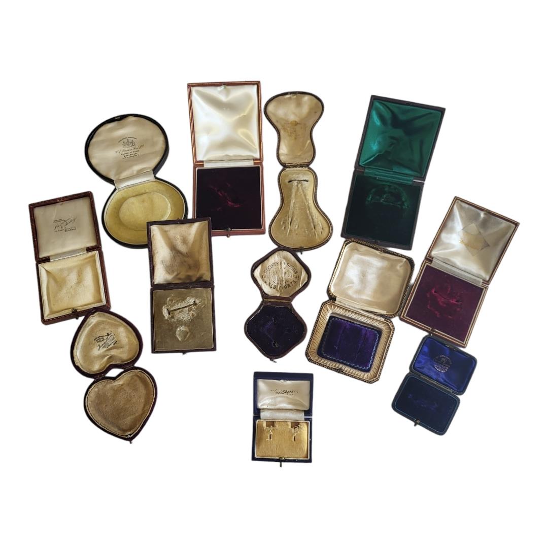 A COLLECTION OF TWELVE LATE 19TH/EARLY 20TH CENTURY VELVET LINED JEWELLERY BOXES To include a shaped