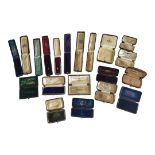 A COLLECTION OF TWENTY LATE 19TH/EARLY 20TH CENTURY VELVET LINED JEWELLERY BOXES To include eight