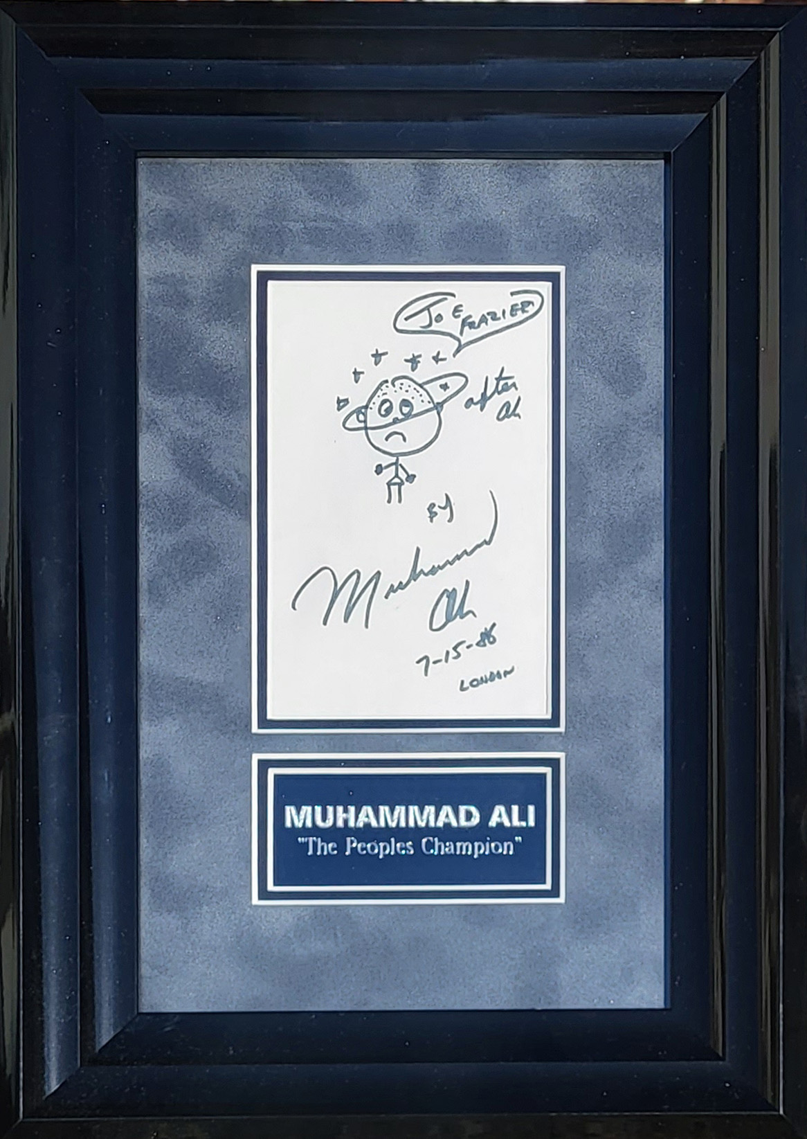 MUHAMMAD ALI, AN ORIGINAL INK ON PAPER PORTRAIT SKETCH Cartoon of Joe Frazer, autographed by - Image 2 of 7