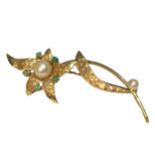 ZEETA, A VINTAGE 1970’S 9CT GOLD, PEARL AND GREEN TURQUOISE FLORAL BROOCH. (h 62mm x w 22mm x