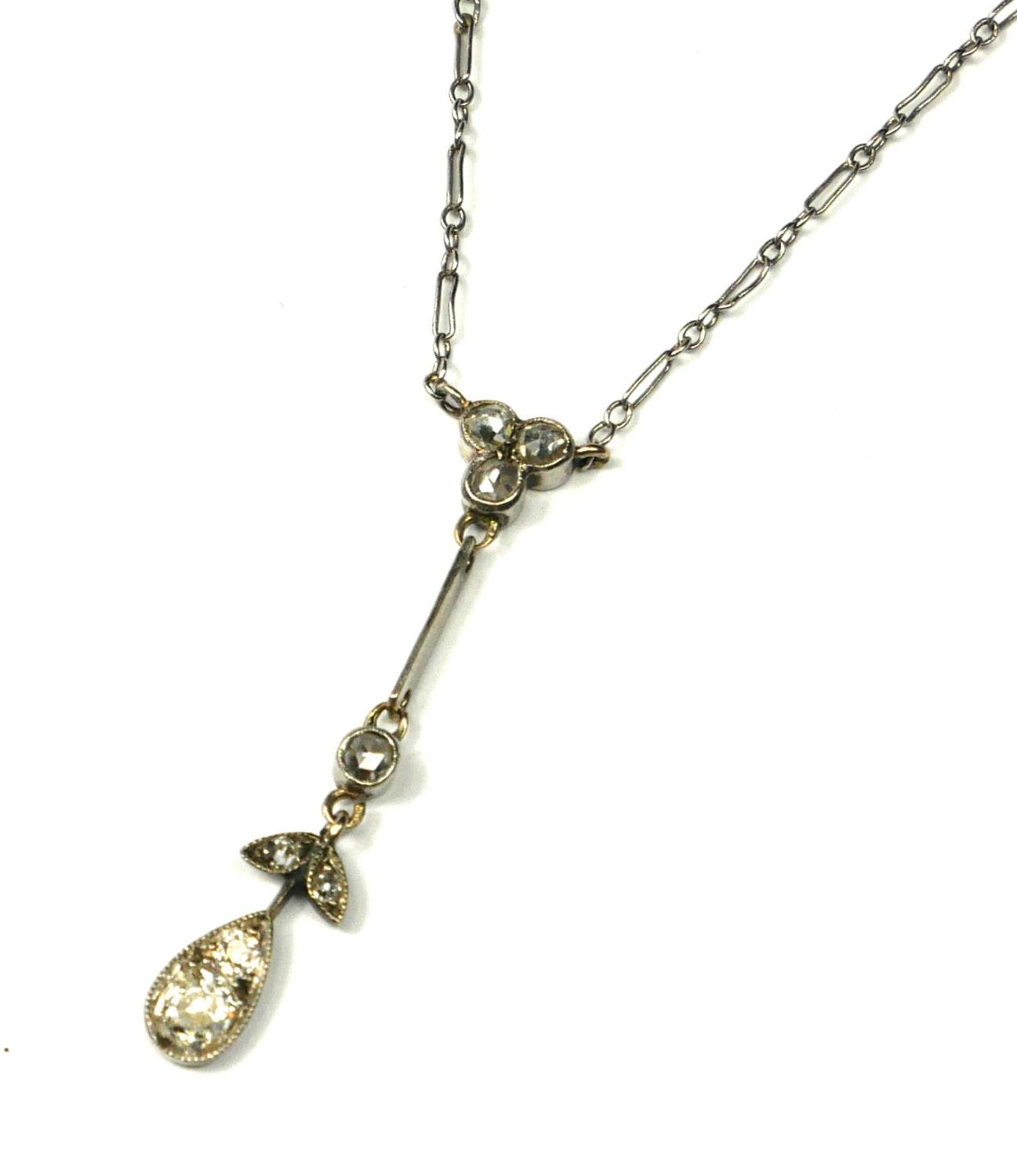 AN ART DECO PLATINUM AND DIAMOND DROP PENDANT NECKLACE Marked .950 to clasp. (length 24.7cm, gross - Image 3 of 3