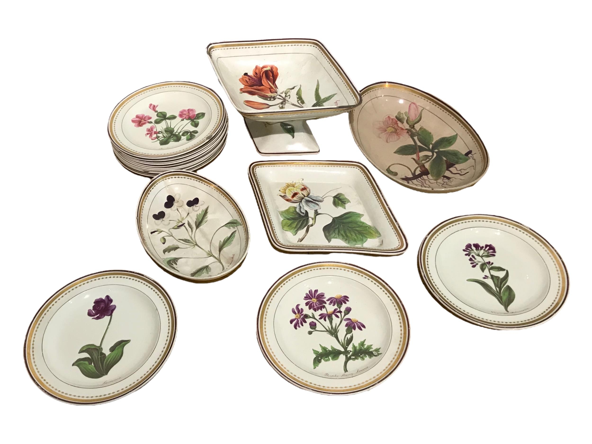 POSSIBLY SAMSON, A SET OF EARLY 19TH CENTURY HAND PAINTED FLORAL CERAMIC PLATES, BOWLS AND A DIAMOND