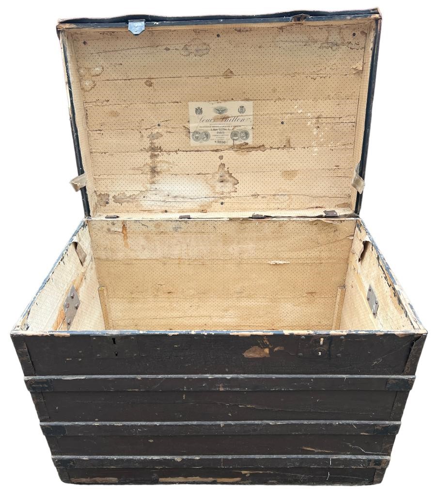 LOUIS VUITTON, A LATE 19TH/EARLY 20TH CENTURY DOMED STEAMER TRUNK Interior bearing label. (h 70cm - Image 3 of 6