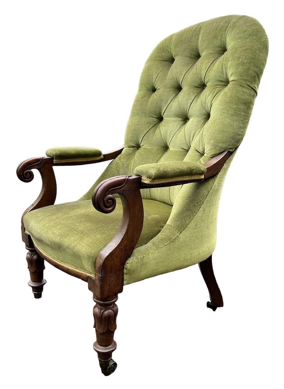 A 19TH CENTURY WILLIAM IV MAHOGANY UPHOLSTERED OPEN ARMCHAIR The button back above scrolling arms, - Image 3 of 3