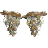 A PAIR OF 19TH CENTURY CARVED GILTWOOD WALL BRACKETS Decorated with flowerheads and foliage. (h 25cm