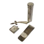 AN EARLY 20TH CENTURY ASPREY OF LONDON HALLMARKED SILVER COSMETIC DRESSING TABLE STICK HOLDER,