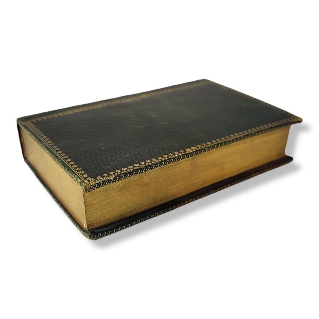 AN EARLY 19TH CENTURY FRENCH LEATHER BOUND HARDBACK BOOK Titled ‘Les Psaumes De David', Nouvelle - Image 2 of 2