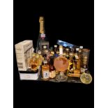 A MIXED COLLECTION OF SCOTCH WHISKY MINIATURE BOTTLES Comprising Old Pulteney Single Malt,