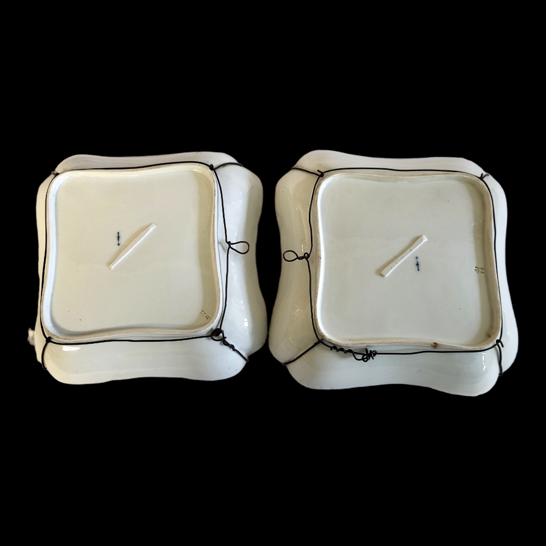 A PAIR OF 19TH CENTURY KPM BERLIN HARD PASTE PORCELAIN SQUARE DESSERT PLATES Decorated with summer - Image 3 of 3