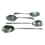 MAPPIN & WEBB, A PAIR OF VICTORIAN SILVER SALAD SERVERS, HALLMARKED SHEFFIELD 1895 Together with a