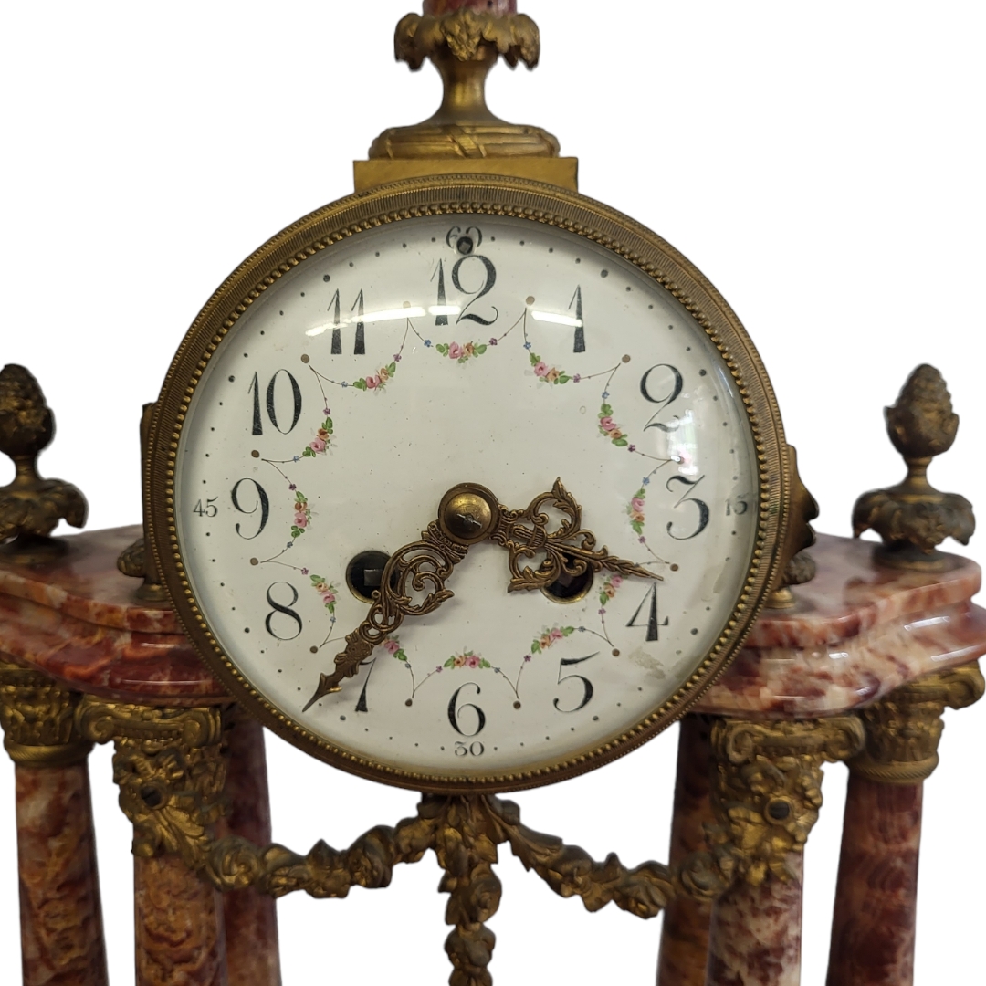 A FINE 19TH CENTURY FRENCH EMPIRE STYLE RED/BLUE JOHN ORMOLU MOUNTED CLOCK GARNITURE/TIMEPIECE/ - Image 2 of 5