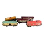 LIONEL, A COLLECTION OF FIVE TIN LOCOMOTIVE TRAIN CARRIAGES To include two Royal Mail passenger