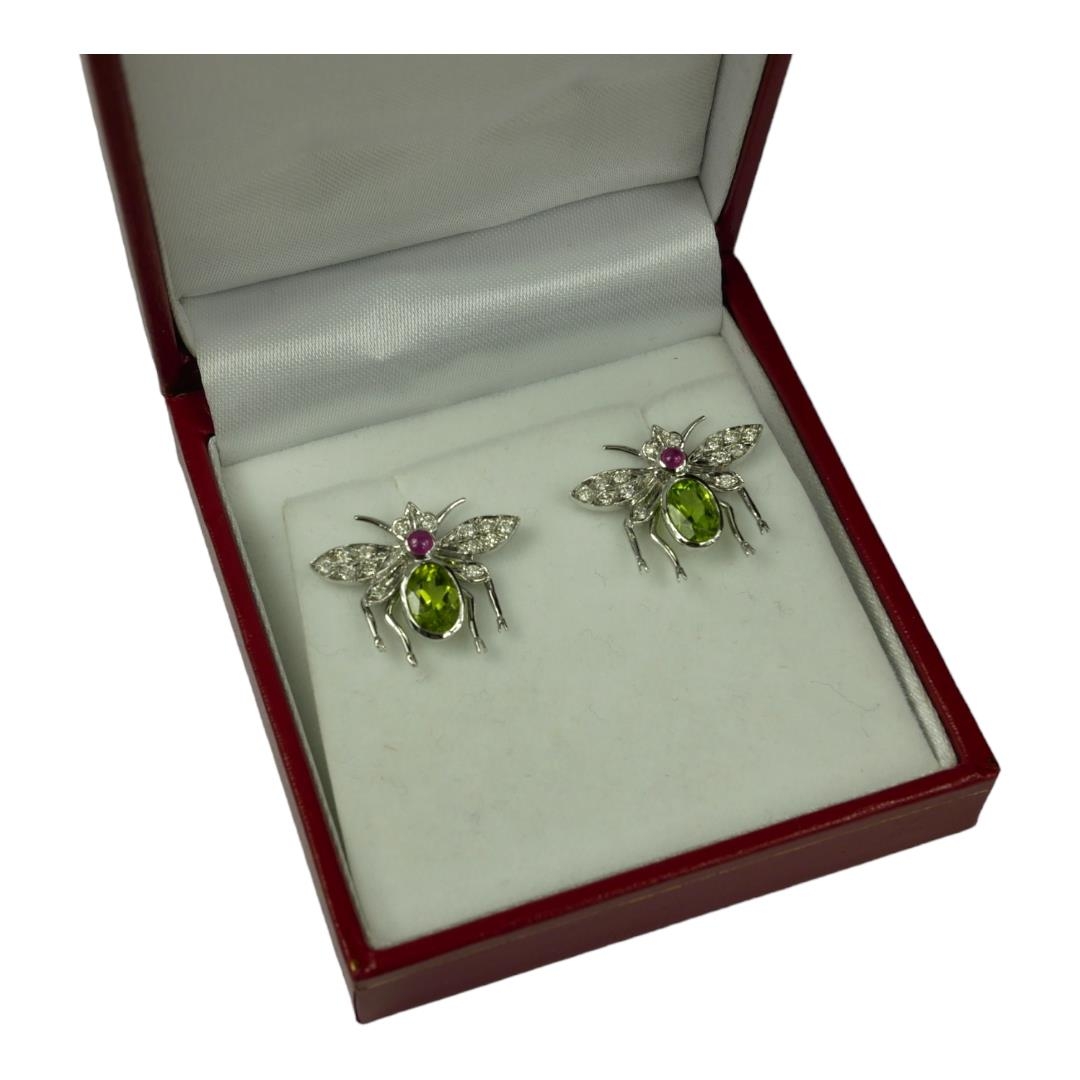 A PAIR 18CT WHITE GOLD LARGE FLY DESIGN EARRINGS, set with oval peridot, cabochon ruby and diamonds, - Image 2 of 3