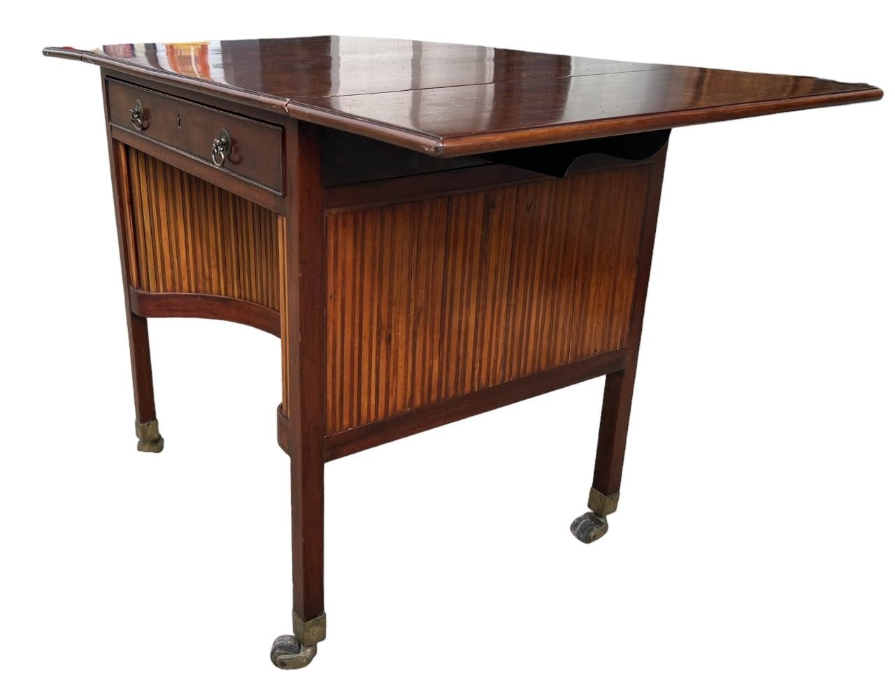 MANNER OF THOMAS CHIPPENDALE, A FREESTANDING GEORGE III PLUM MAHOGANY AND HARWOOD INLAID DROP FLAP - Image 16 of 17