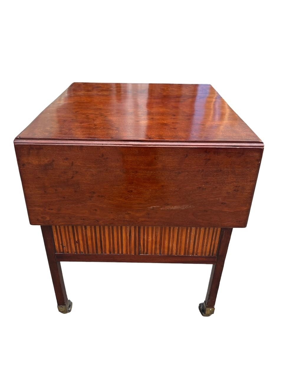 MANNER OF THOMAS CHIPPENDALE, A FREESTANDING GEORGE III PLUM MAHOGANY AND HARWOOD INLAID DROP FLAP - Image 3 of 17