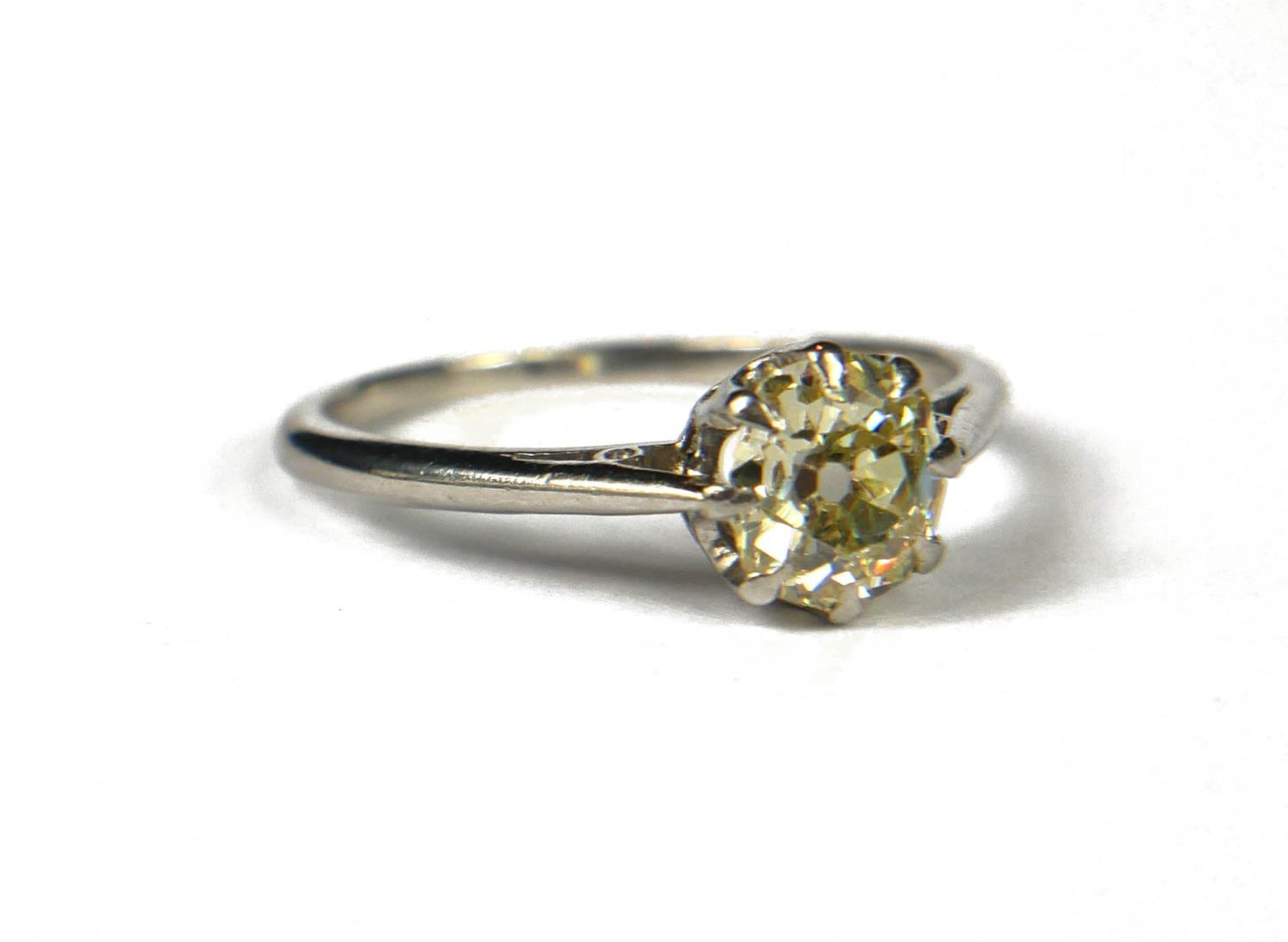 A PLATINUM, FANCY LIGHT YELLOW OLD CUT DIAMOND RING, with WGI Certificate. (Diamond 1.10ct) - Image 2 of 3