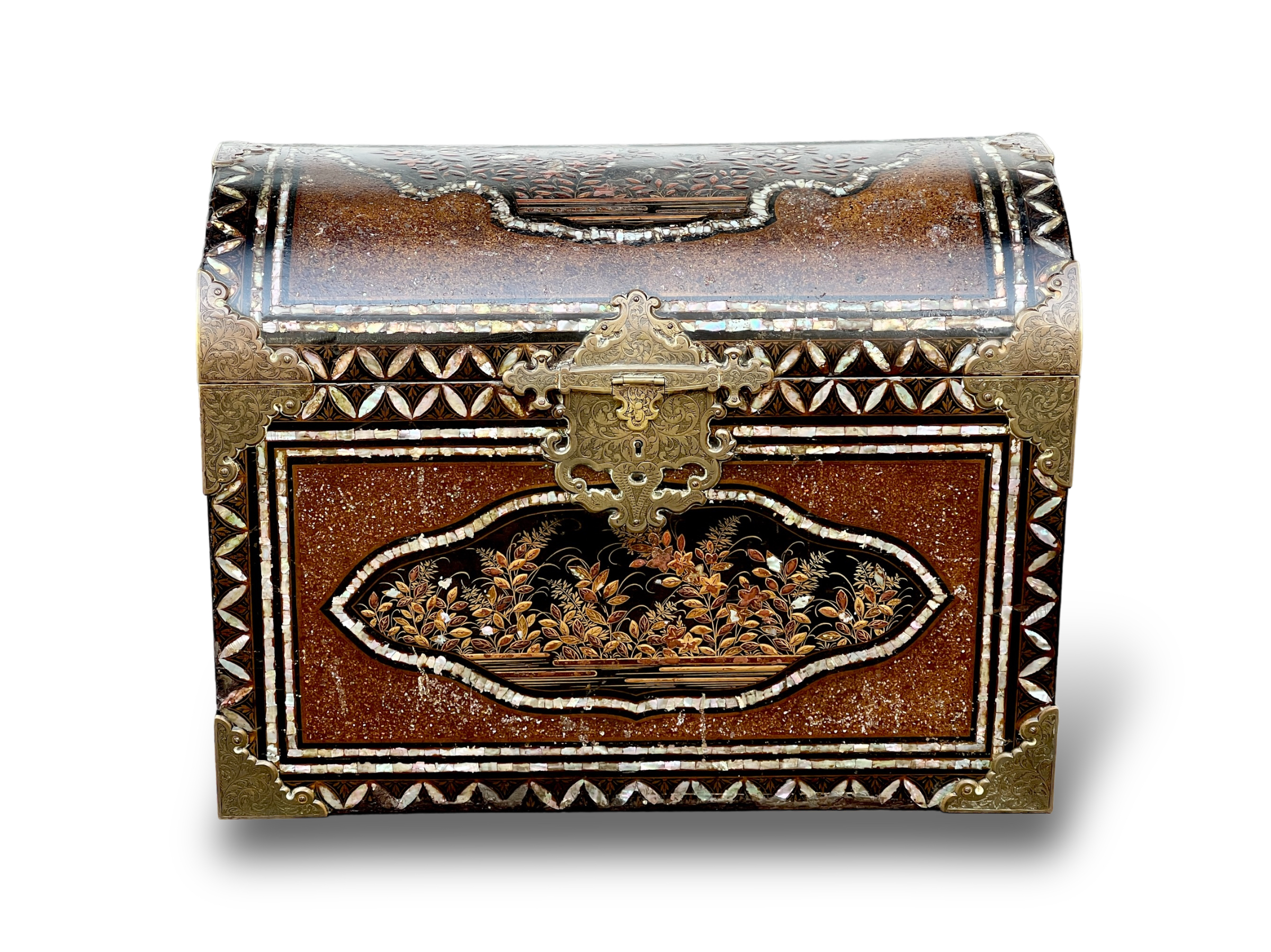 A Rare Japanese Lacquered Wood Namban Coffer, Momoyama/Edo period, of European sailor's chest