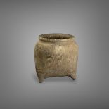 A grey pottery Tripod Vessel, li ding, Neolithic, the sides with combed decoration, H: 18cm. ,