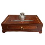 A REGENCY DESIGN MAHOGANY AND INLAID TABLE TOP DESK INKWELL With single drawer, raised on bracket