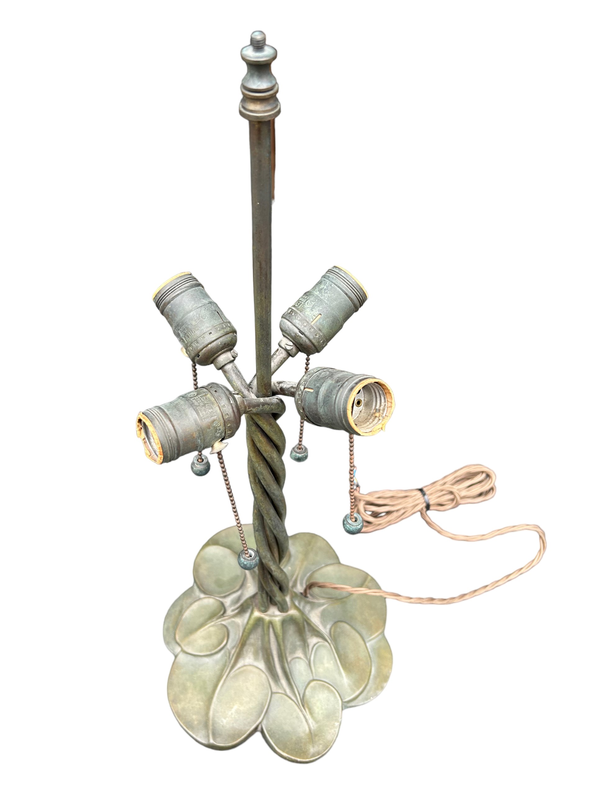 A LARGE TIFFANY DESIGN BRONZE TABLE LAMP Having three four fittings, stylised barley twist body on - Image 2 of 3