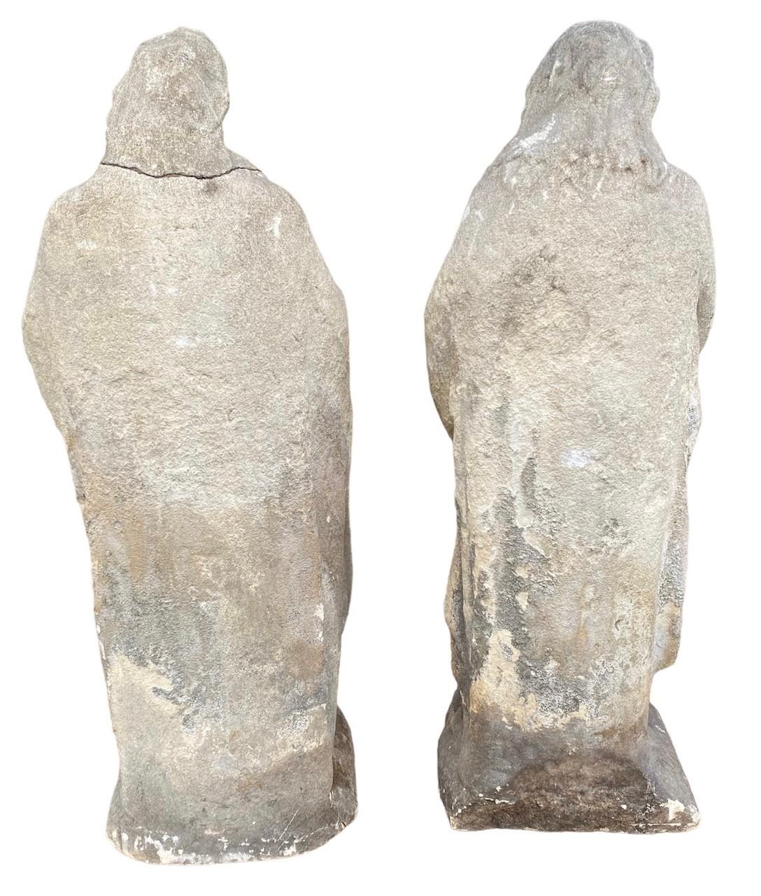 A PAIR OF 18TH CENTURY CARVED LIMESTONE FIGURES OF JOSEPH AND MARY. (h 71cm) - Image 3 of 4