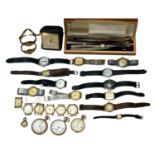 THREE ROLLED GOLD POCKET WATCHES AND A QUANTITY OF MENS AND WOMENS WRISTWATCHES, SOME BEING ROLLED