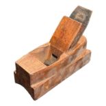 J. DOCKER, BIRMINGHAM ‘P’ PLANE TOOL FOR WOODWORKING. (length 20.5cm x w 7.8cm)