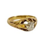 AN EARLY 18CT GOLD AND DIAMOND GENT’S SIGNET RING The single round cut diamond in a pierced and