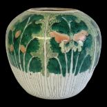 A 19TH CENTURY CHINESE FAMILLE VERTE PORCELAIN JAR Hand painted decoration of flowers and