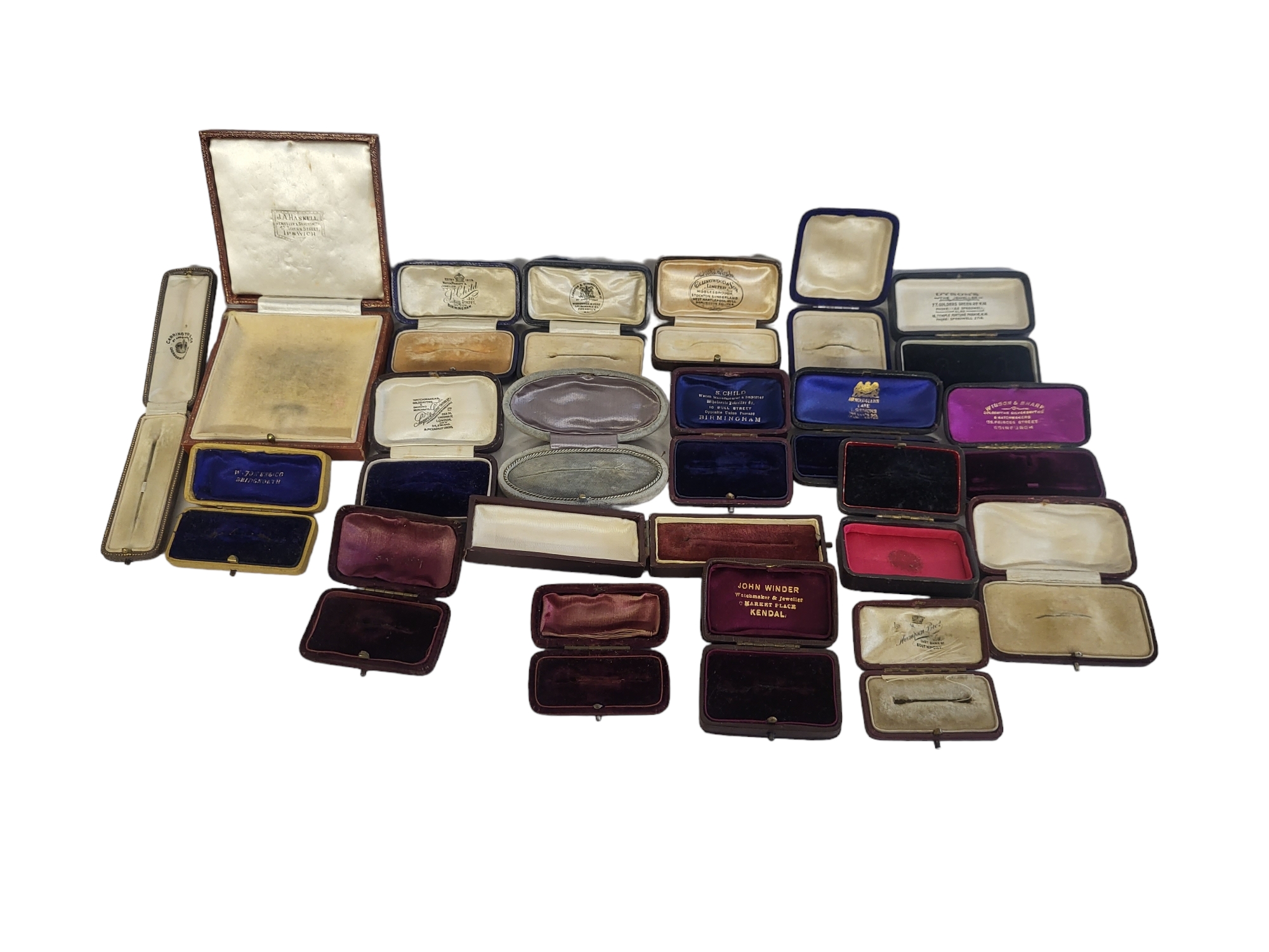 A COLLECTION OF TWENTY LATE 19TH/EARLY 20TH CENTURY JEWELLERY BOXES Various sizes, each having