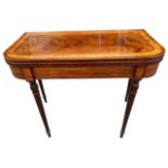 MANNER OF GILLOWS, AN EARLY 19TH CENTURY MAHOGANY AND INLAID CARD TABLE Raised on carved and