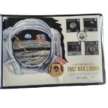 A 22CT GOLD 'MOON LANDINGS ' FIVE POUND PROOF COIN Issued to commemorate the 50th Anniversary of The