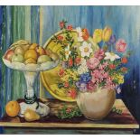 A LARGE MID 20TH CENTURY BRITISH SCHOOL OIL ON BOARD, STILL LIFE, FLOWERS IN A VASE AND EXOTIC