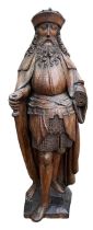 A FINE 16TH CENTURY GERMAN CARVED OAK STATUE, ALBERT 1490-1568, GRANDMASTER OF THE TEUTONIC ORDER